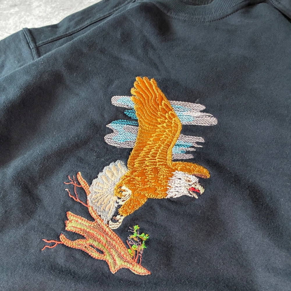 Vintage 90s Russell Athletic Eagle Embroidered Sweatshirt Black Men's L - Picture 2 of 7